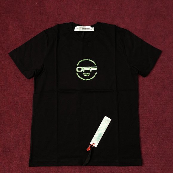 Off-White Men Black T-Shirt 